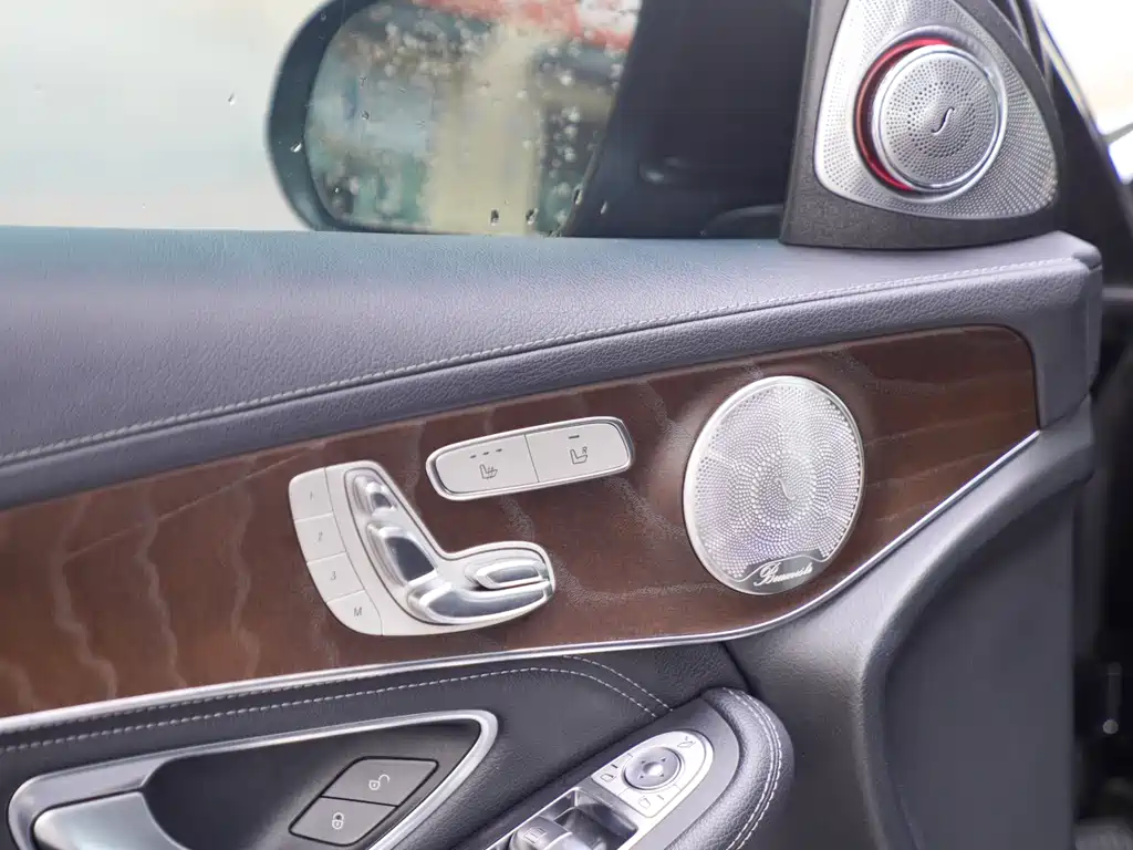 Mercedes-Benz GLC 2020 facelift GLC 300 L 4MATIC dynamic купить на сайте DeffCars