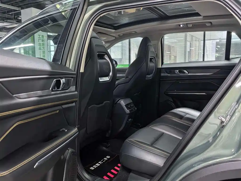 Lynk & Co 01 2024 2.0TD 2WD Global Pro купить на сайте DeffCars