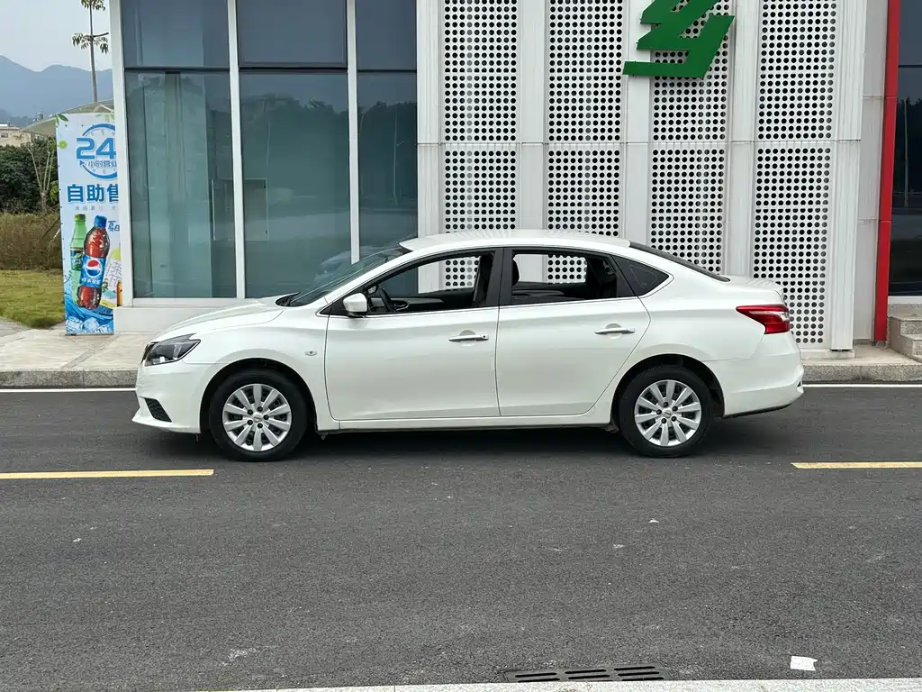 Sylphy 2021 Classic 1.6XE CVT Comfort Edition купить на сайте DeffCars