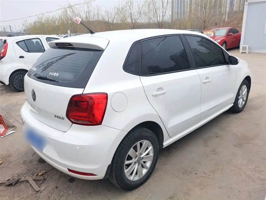 Polo 2016 1.4L automatic fashion model купить на сайте DeffCars