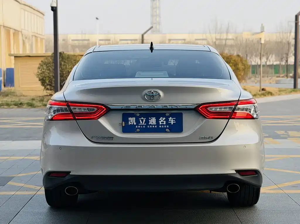 Camry 2021 2.5G Deluxe Edition купить на сайте DeffCars