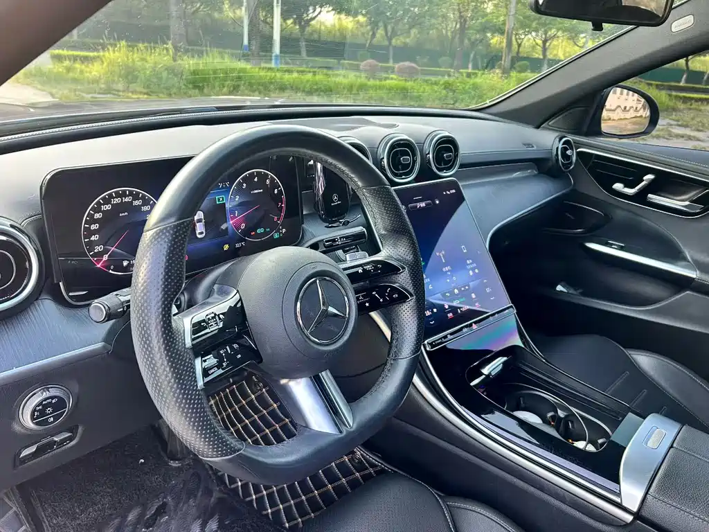 Mercedes-Benz C-Class 2022 C 200 L Sports Edition купить на сайте DeffCars