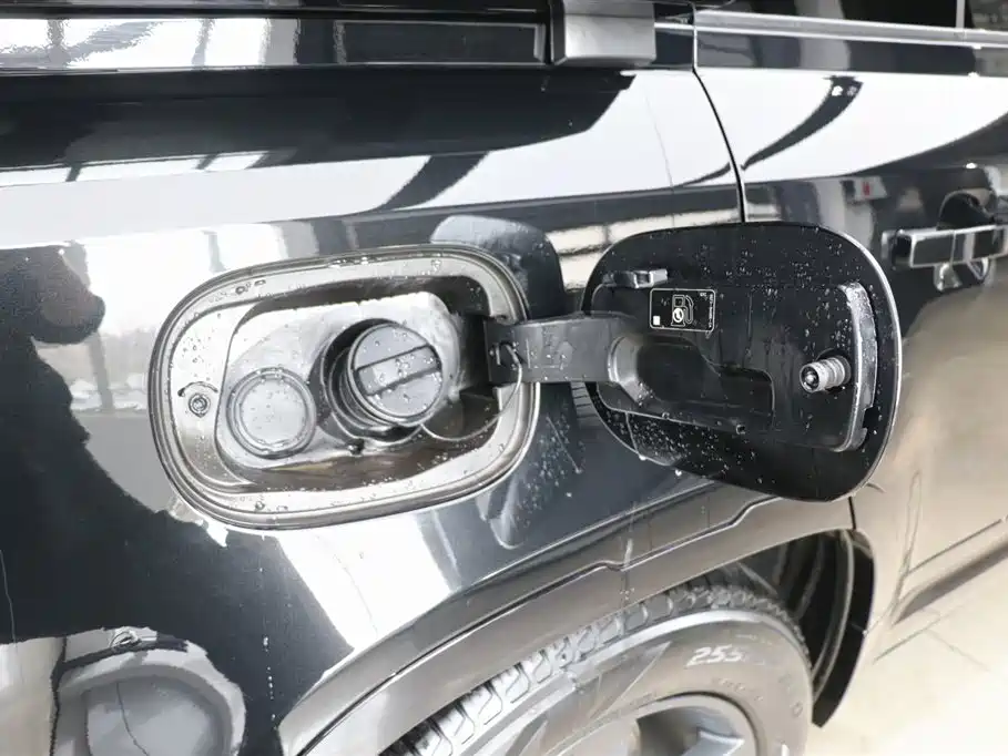 Land Rover Defender 2023 facelift 110 3.0T P400 X-DYNAMIC HSE купить на сайте DeffCars