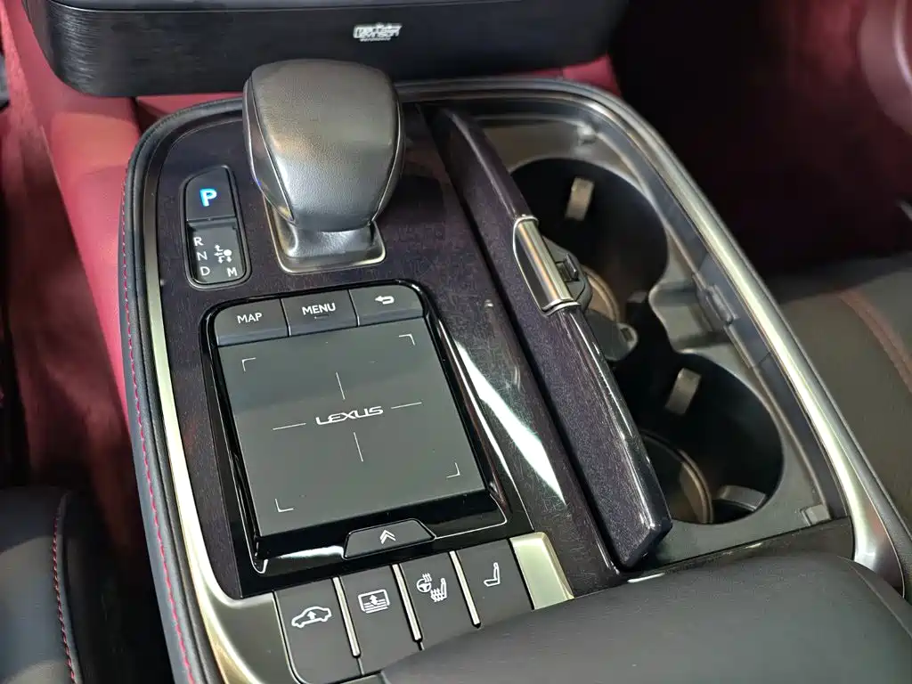 Lexus LS 2021 500h Executive Edition купить на сайте DeffCars