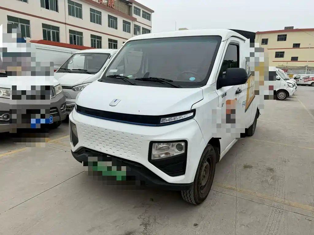 Long-range Xingxiang V 2022 Xingxiang V6E exclusive version long axis Ningde 41.86kWh купить на сайте DeffCars