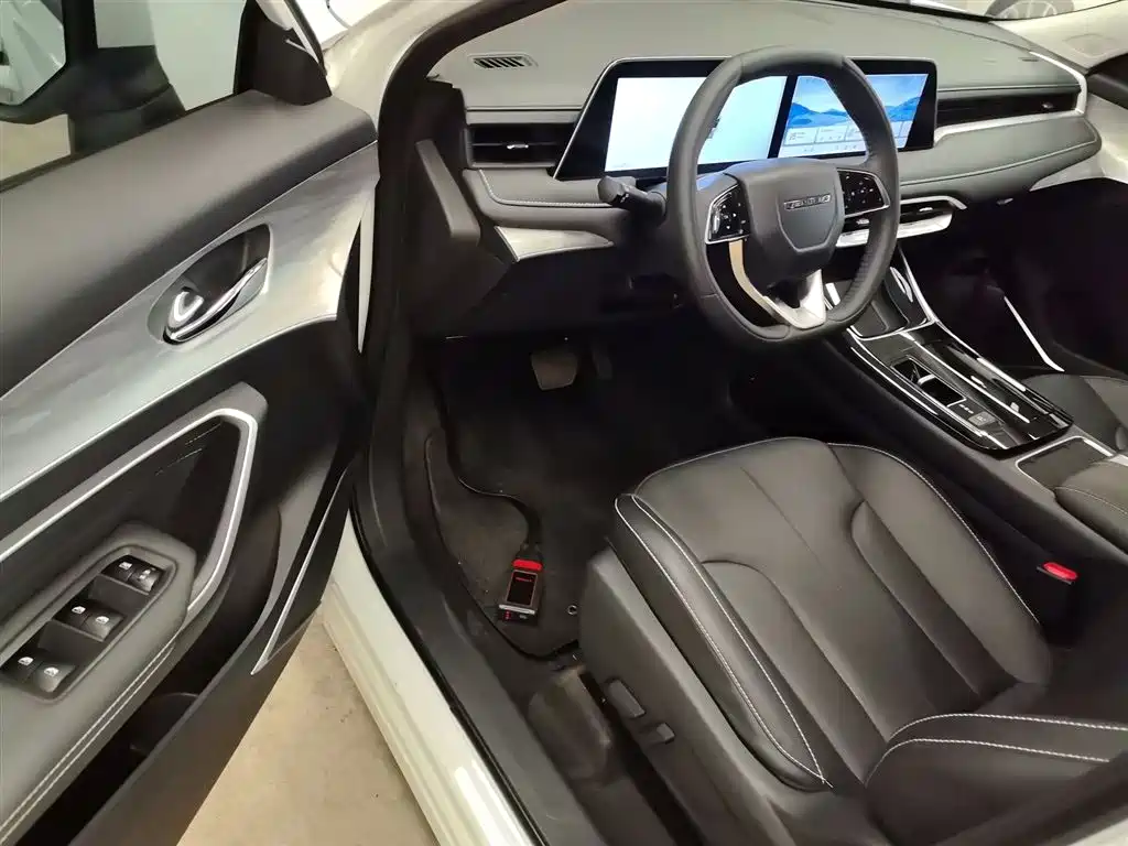 Venucia V DD-i 2025 Orca 150km Joy Travel Edition купить на сайте DeffCars