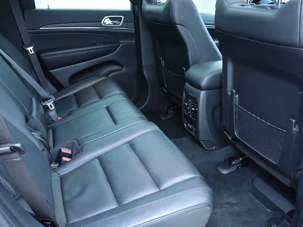 Grand Cherokee imported 2020 3.0L Elite Navigation Edition купить на сайте DeffCars