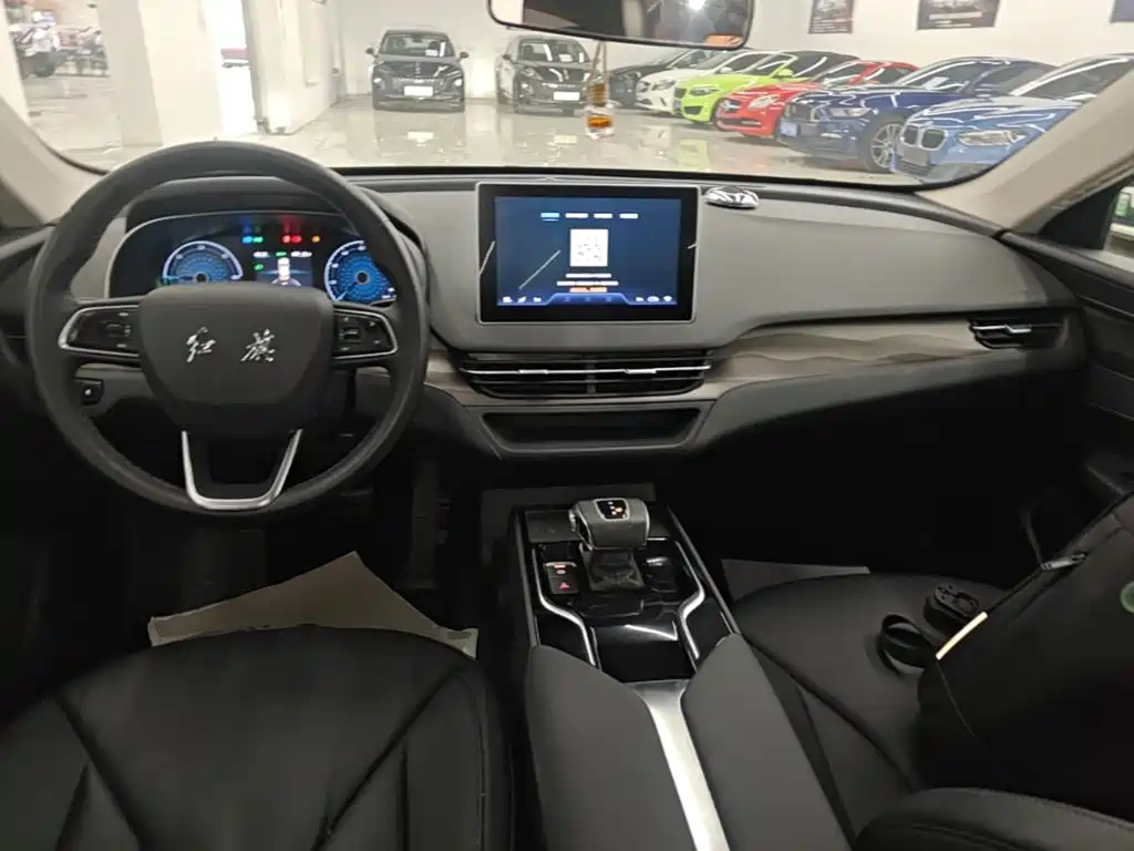 Red Flag Hongqi E-QM5 2023 Modified Basic Mobility Edition купить на сайте DeffCars