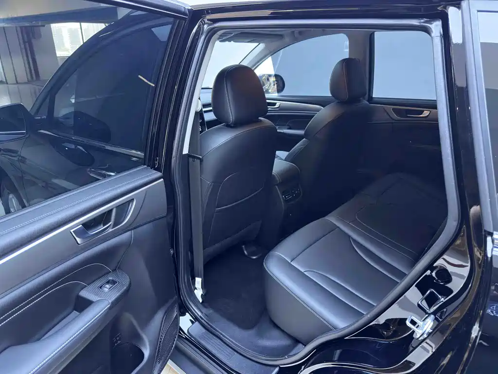 Haval M6 2023 PLUS 1.5T DCT luxury smart connected model купить на сайте DeffCars