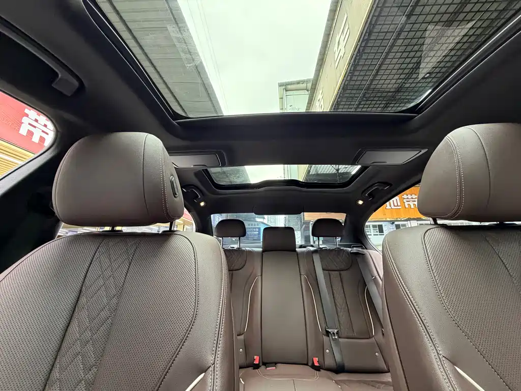 BMW 5 Series 2023 facelift 530Li leading M sports package купить на сайте DeffCars