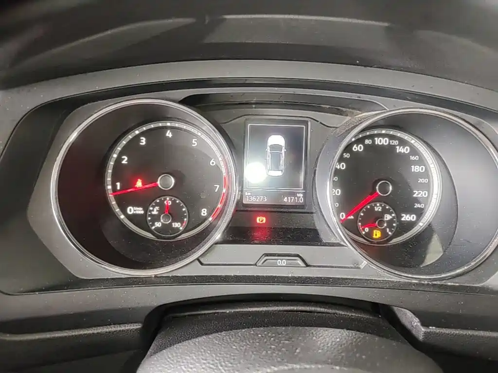 Tiguan L 2018 330TSI Automatic 2WD Fashion Edition купить на сайте DeffCars