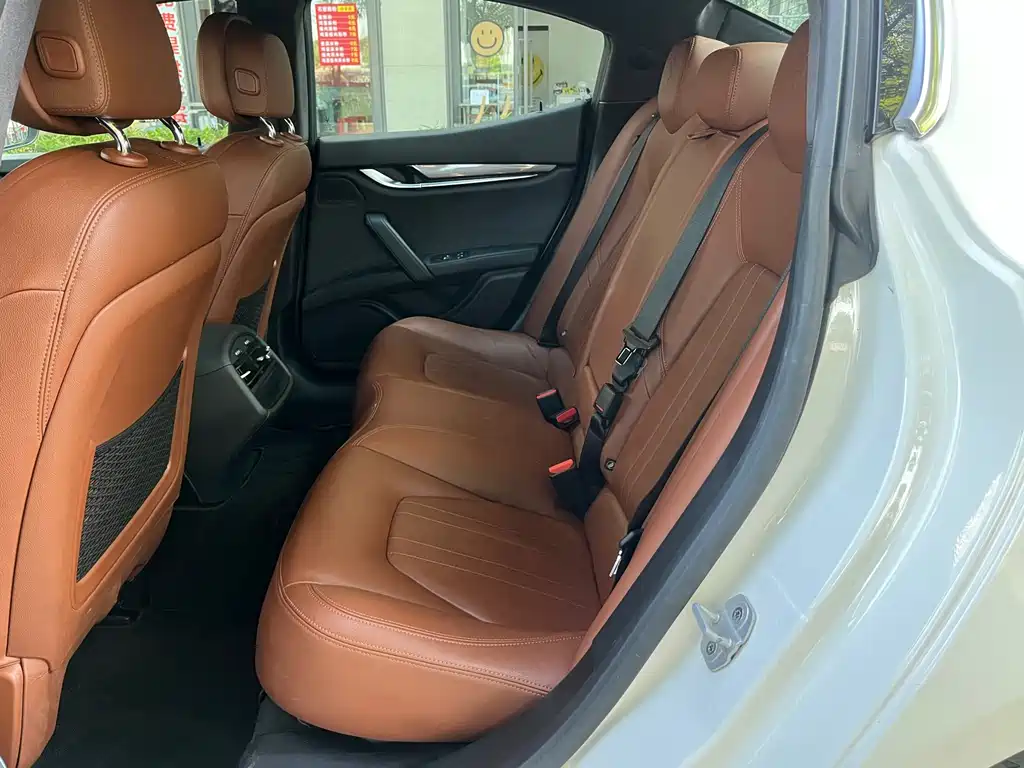 Ghibli 2019 3.0T Standard Edition National V купить на сайте DeffCars
