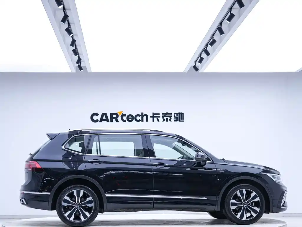 Tiguan L 2024 330TSI automatic two-wheel drive R-Line version купить на сайте DeffCars