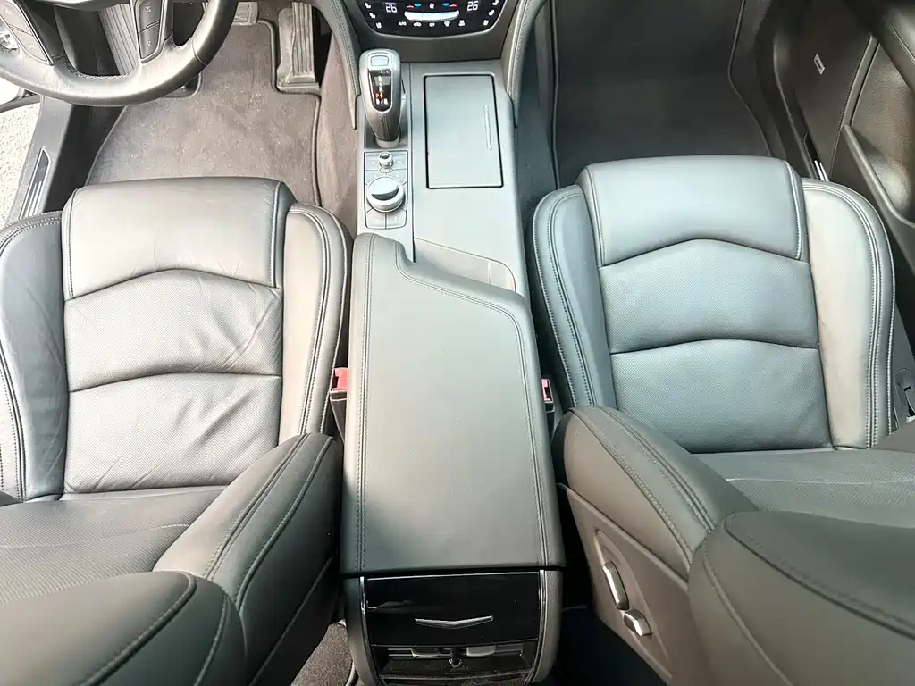 Cadillac CT6 2019 28T luxury model купить на сайте DeffCars