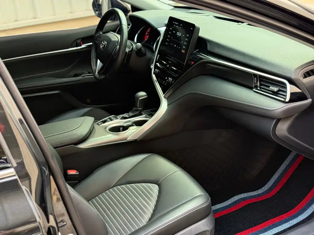 Camry 2023 2.0S Knight Edition купить на сайте DeffCars