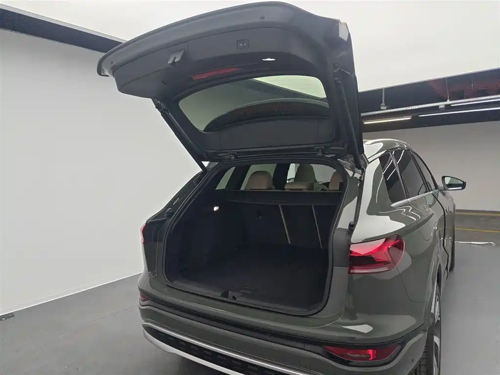 Audi Q6L e-tron 2026 super long range version купить на сайте DeffCars