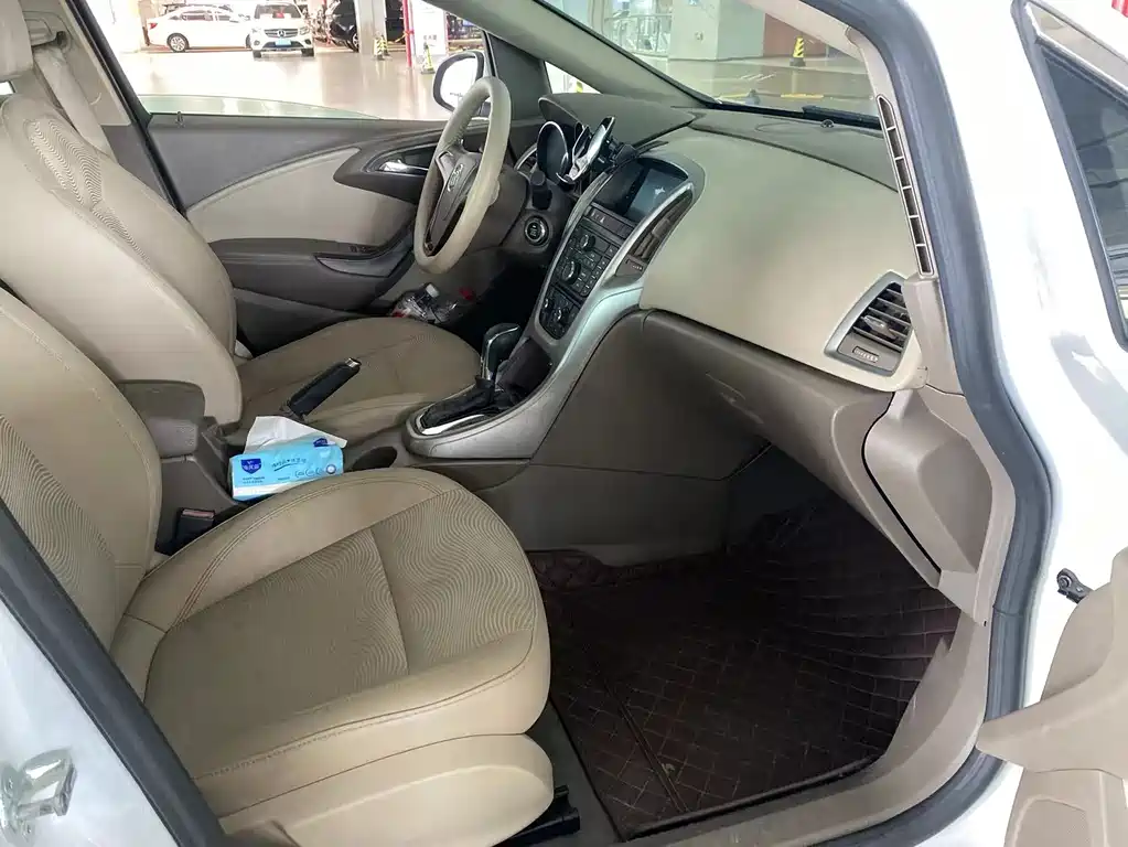 Yinglang 2013 GT 1.6L automatic fashion version купить на сайте DeffCars