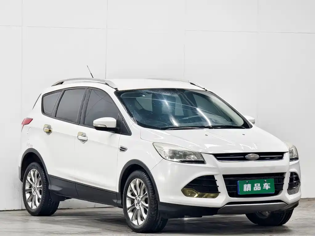Escape 2015 1.5L GTDi two-wheel drive comfort model купить на сайте DeffCars