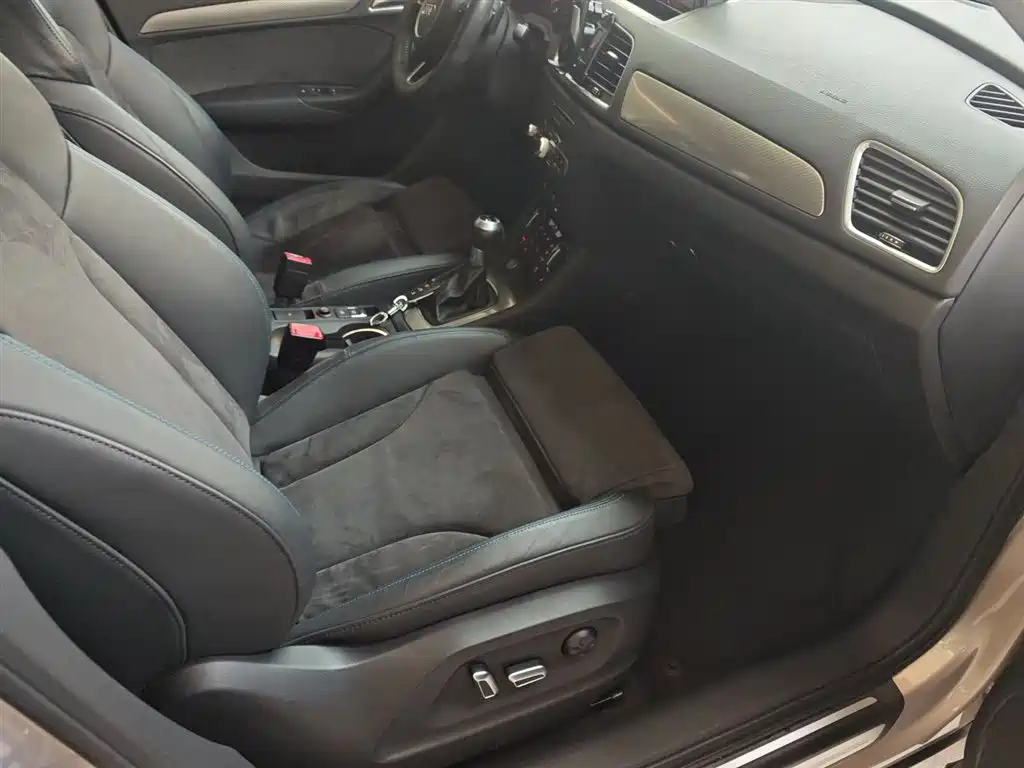 Audi Q3 2018 30th Anniversary Model 35 TFSI Sports купить на сайте DeffCars