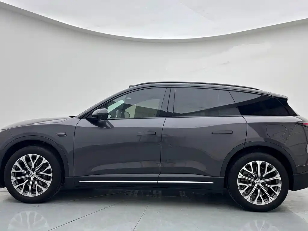 NIO ES6 2024 model 75kWh купить на сайте DeffCars
