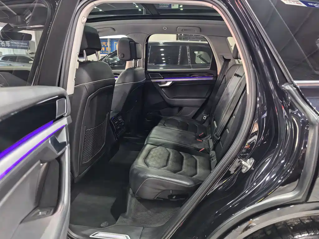 Touareg 2019 3.0TSI Ruizhi Edition National VI купить на сайте DeffCars