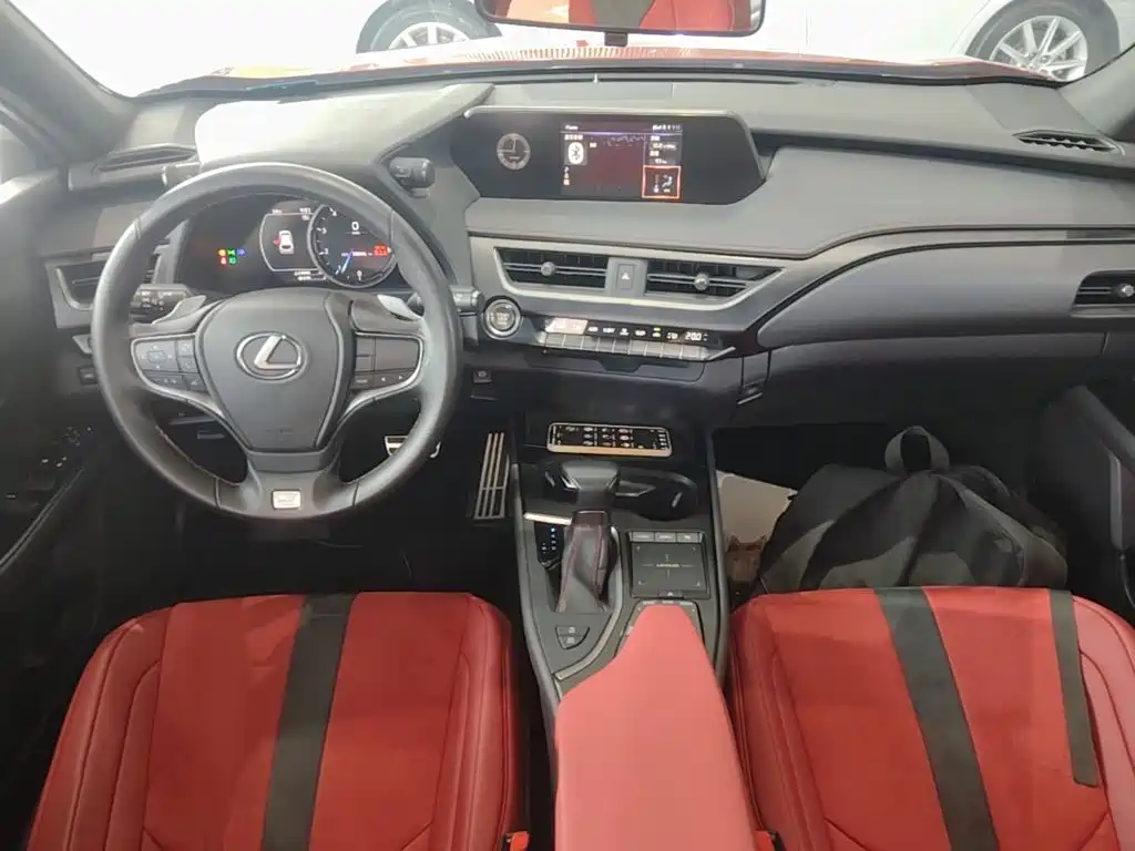 Lexus UX 2020 200 F SPORT Edition купить на сайте DeffCars