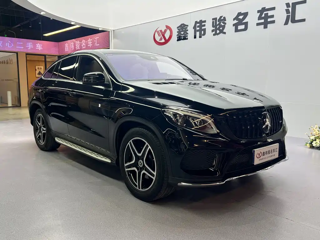 Mercedes-Benz GLE Coupe 2017 GLE 320 4MATIC Coupe SUV купить на сайте DeffCars