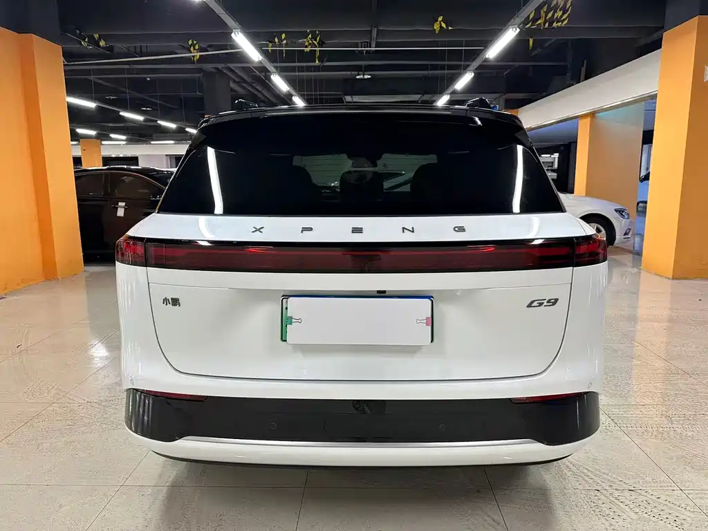 Xpeng G9 2026 725 Max купить на сайте DeffCars