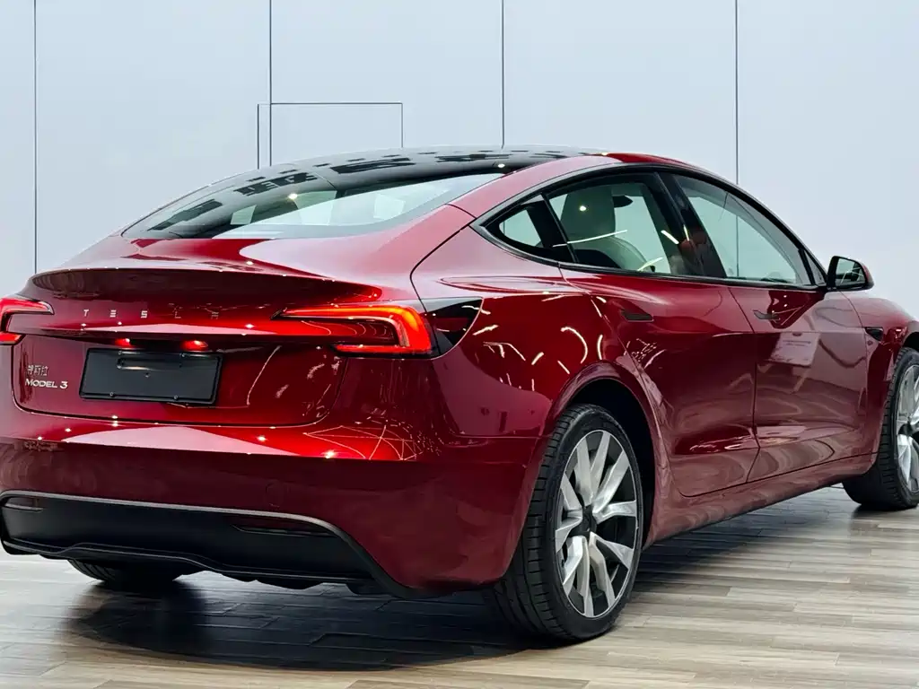 Model 3 2023 rear-wheel drive version купить на сайте DeffCars