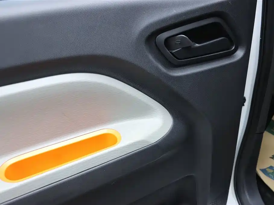 Hongguang MINIEV 2022 Freestyle Lithium Iron Phosphate купить на сайте DeffCars