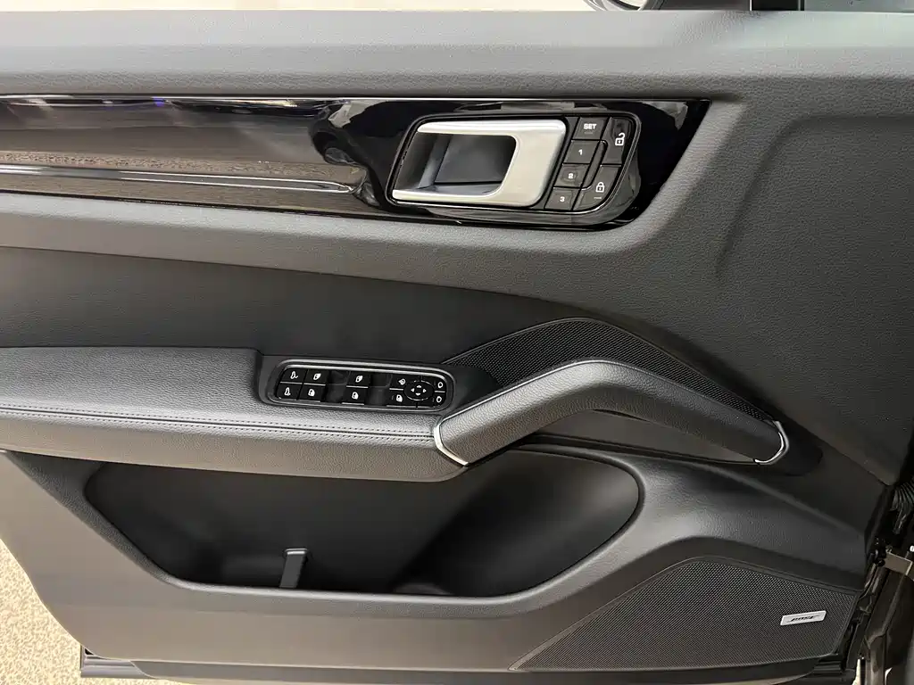 Cayenne 2019 Cayenne 3.0T купить на сайте DeffCars