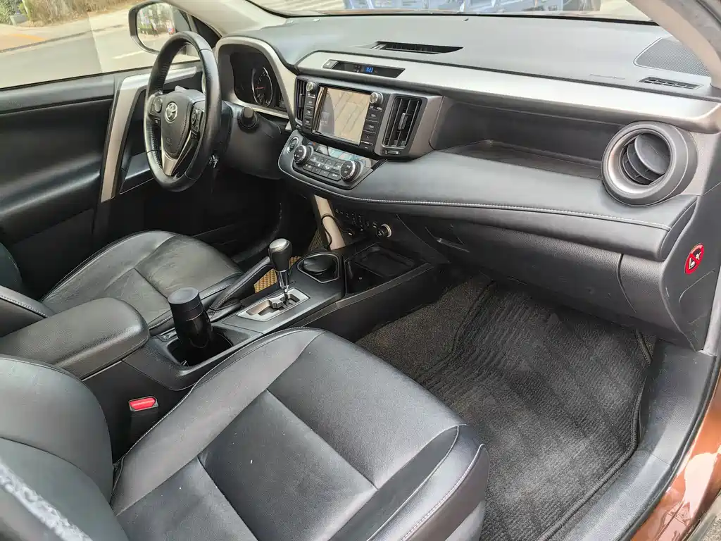 RAV4 Rongfang 2018 2.5L automatic four-wheel drive Elite i version купить на сайте DeffCars