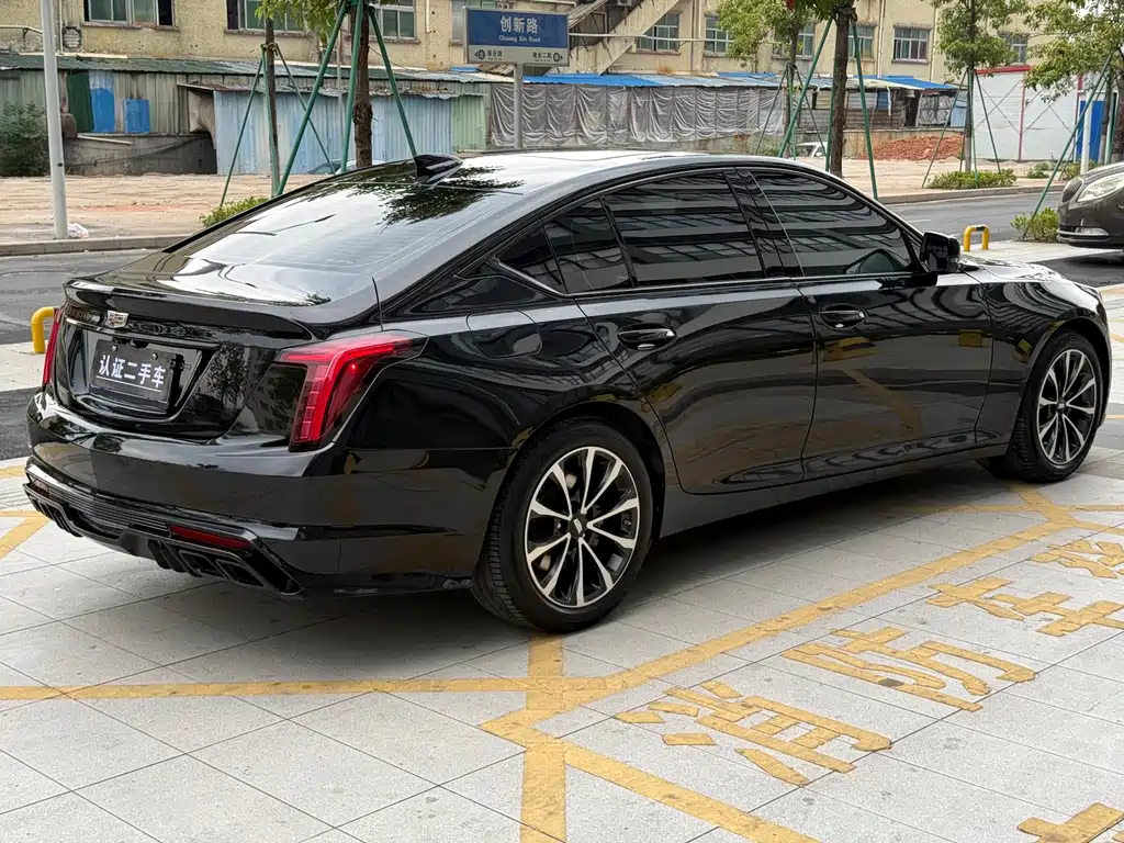 Cadillac CT5 2022 28T Premium Model купить на сайте DeffCars