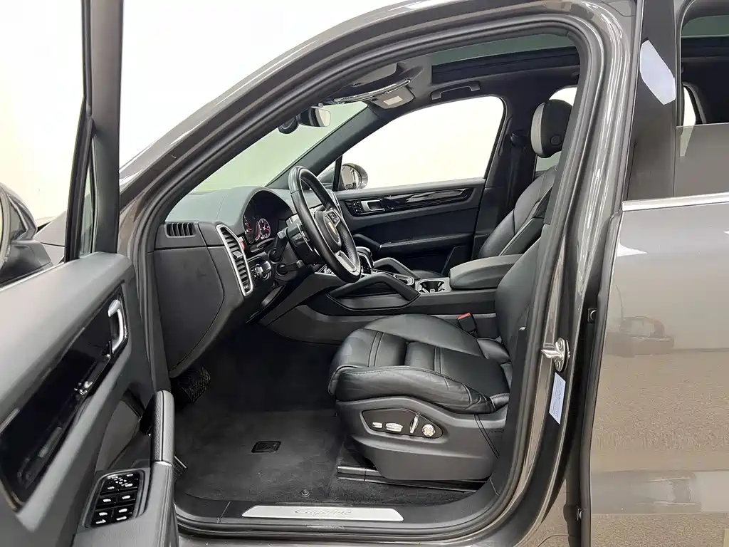 Cayenne 2019 Cayenne 3.0T купить на сайте DeffCars