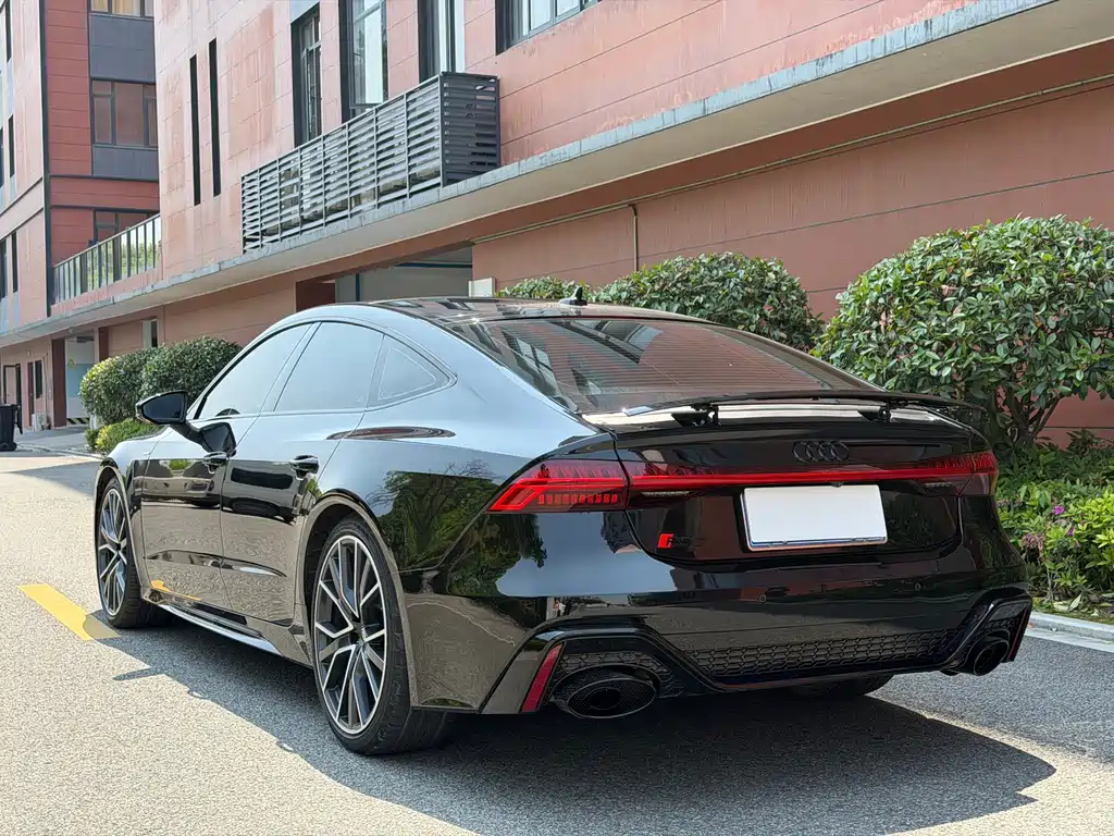 Audi A7 2022 45 TFSI Premium Selection купить на сайте DeffCars
