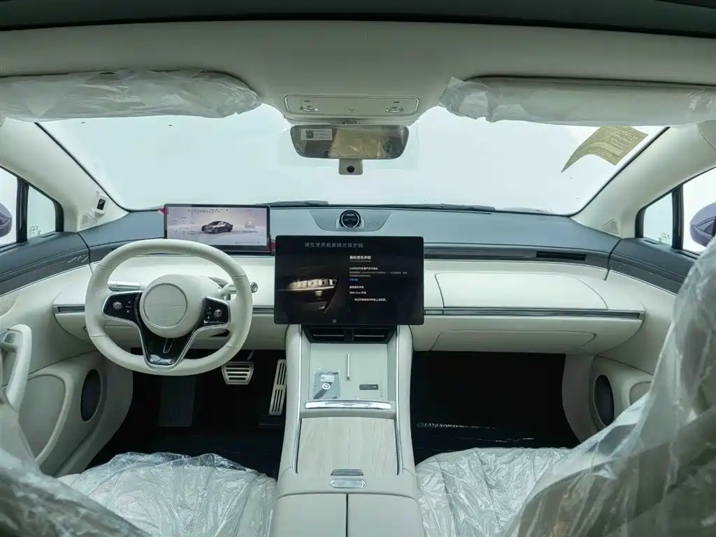 Zhijie S7 2024 Pro купить на сайте DeffCars