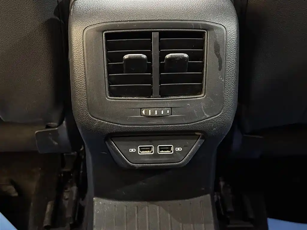 T-ROC 2020 280TSI DSG two-wheel drive comfort model купить на сайте DeffCars