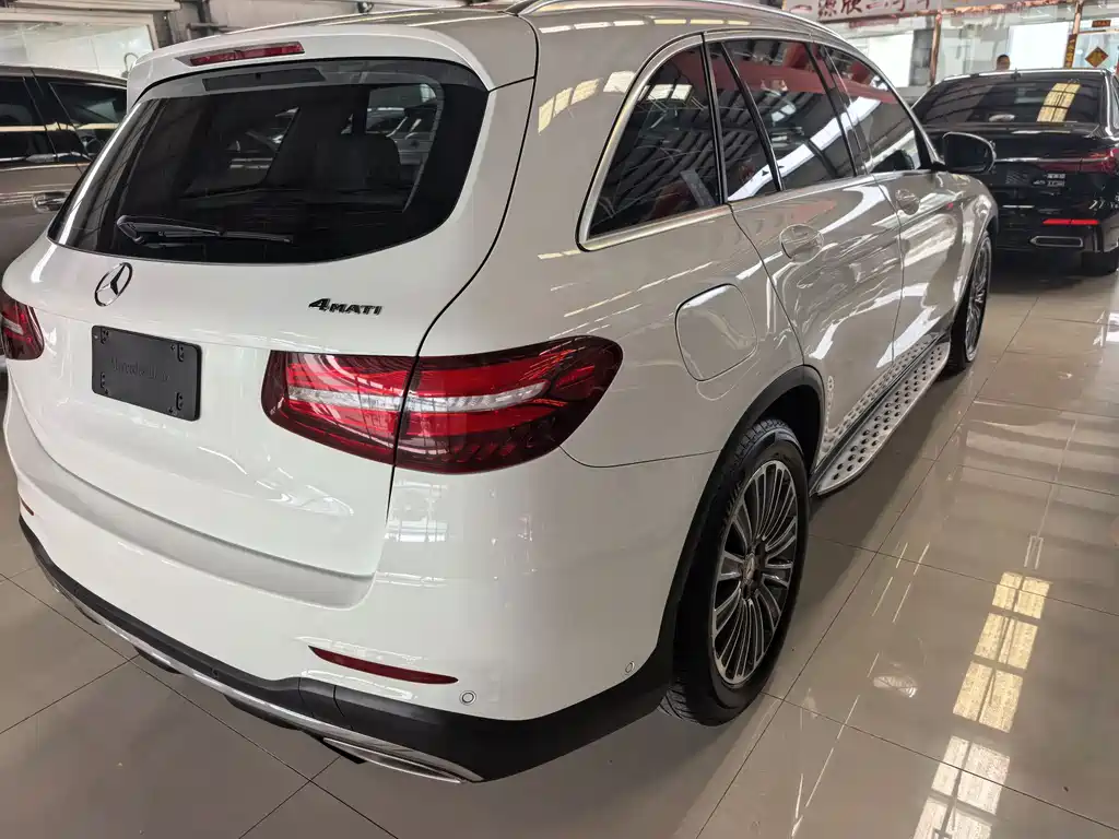 Mercedes-Benz GLC 2017 GLC 260 4MATIC Dynamic купить на сайте DeffCars