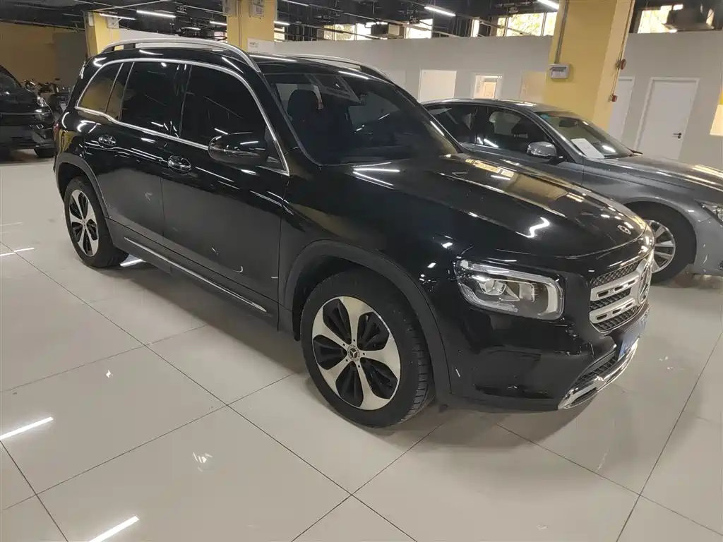 Mercedes-Benz GLB 2023 GLB 220 Fashion Model купить на сайте DeffCars