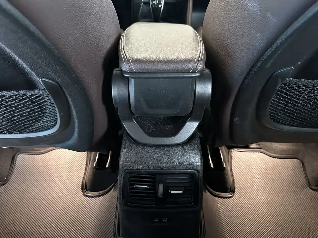 BMW X2 2021 sDrive25i Leading M Off-Road Package купить на сайте DeffCars