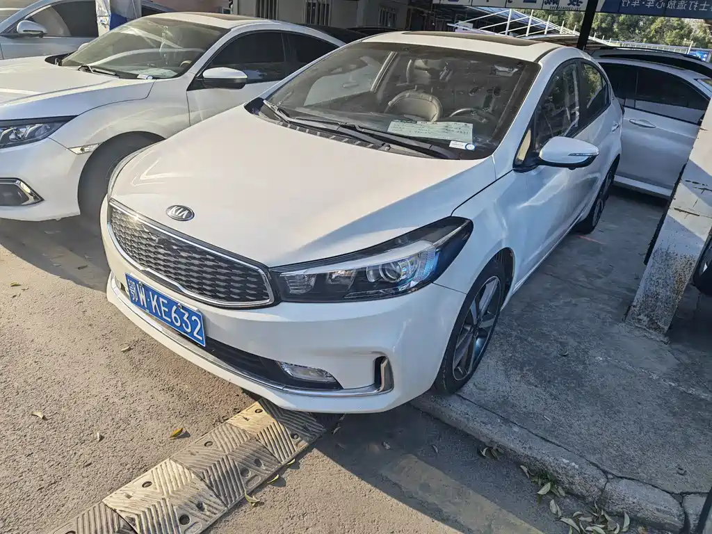 Kia K3 2017 1.6L Automatic 15th Anniversary Special Edition GLS купить на сайте DeffCars