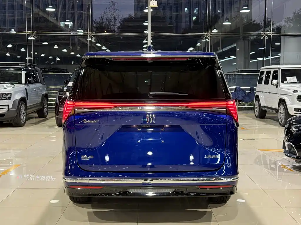 Buick GL8 New Energy 2024 Lu Zun Luxury Edition 7 seats купить на сайте DeffCars