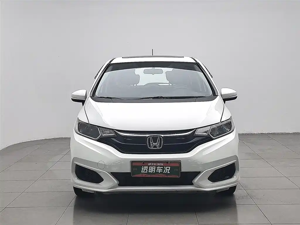 Fit 2018 1.5L CVT Comfort Sunroof Edition купить на сайте DeffCars