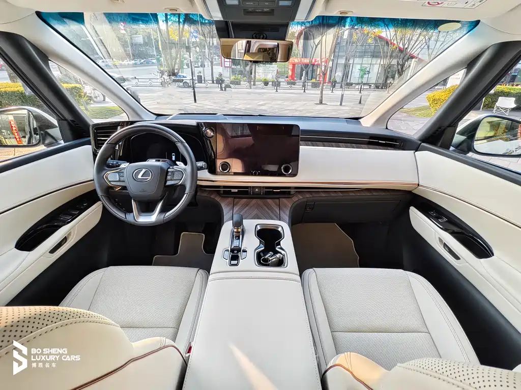 Lexus LM 2025 350h seven-seat elegant version купить на сайте DeffCars