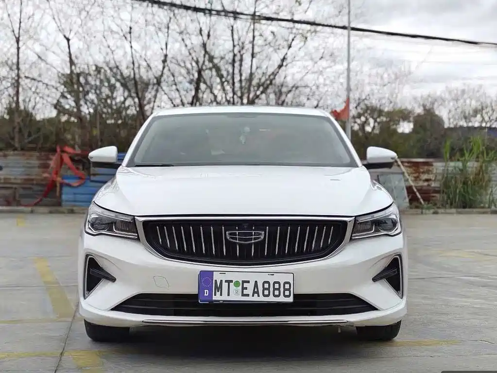 Emgrand 2022 4th generation 1.5L CVT flagship model купить на сайте DeffCars