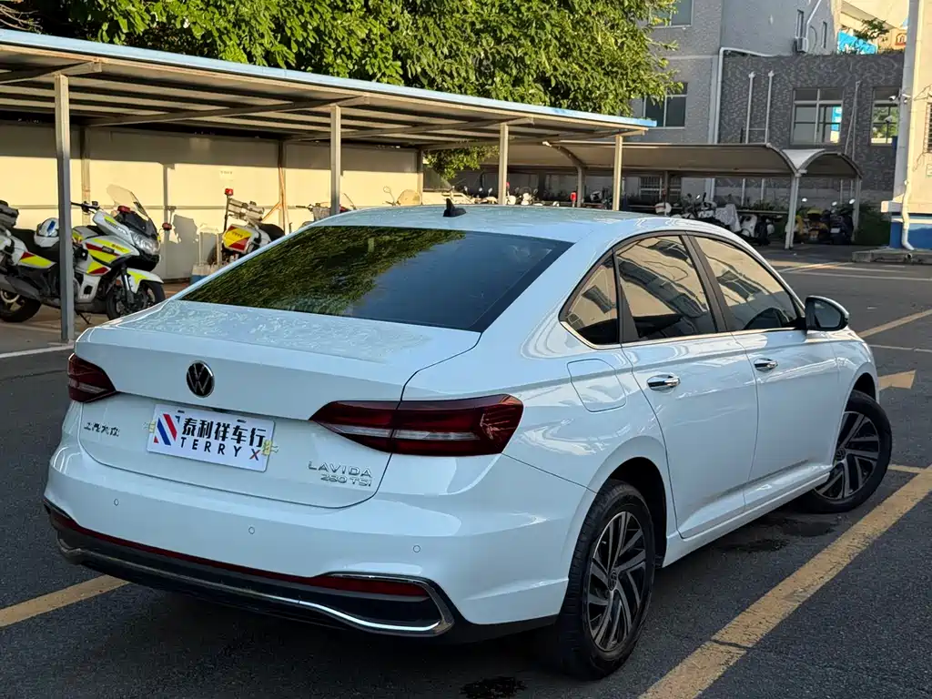 Lavida 2023 280TSI DSG Manyi Edition купить на сайте DeffCars