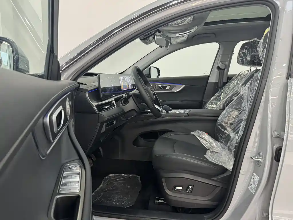 Tiggo 8 PRO New Energy 2025 Champion Edition 1.5T 100km Premium Type купить на сайте DeffCars
