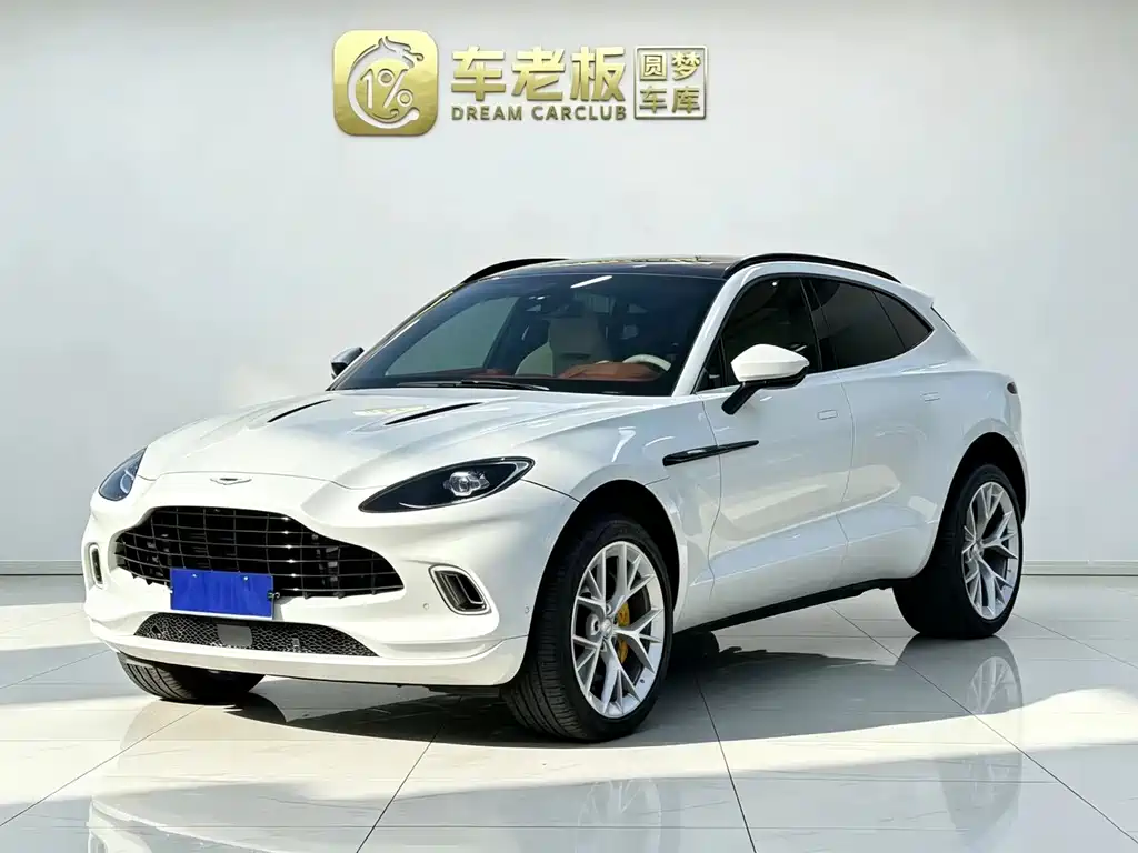 Aston Martin DBX 2020 4.0T V8 купить на сайте DeffCars