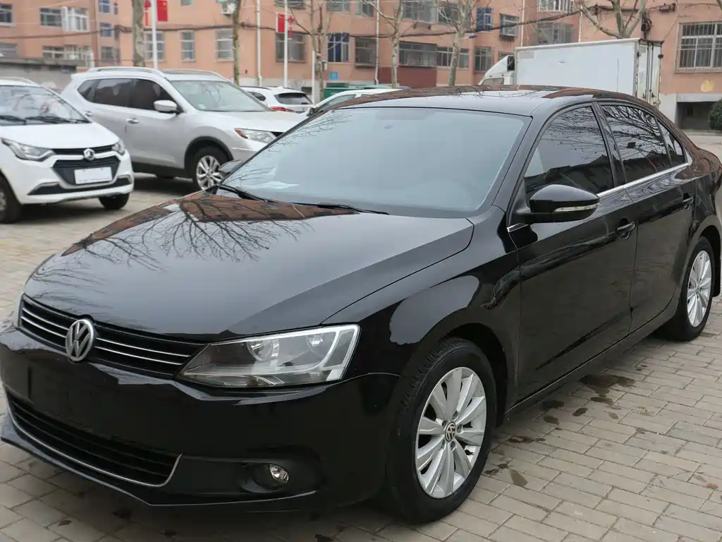 Sagitar 2015 1.6L manual comfort model купить на сайте DeffCars