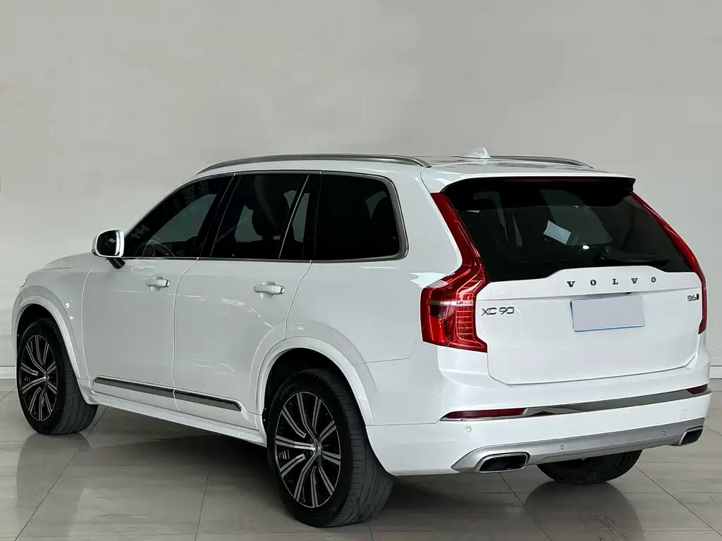 Volvo XC90 2021 B6 Zhiyi Luxury Edition 7 seats купить на сайте DeffCars